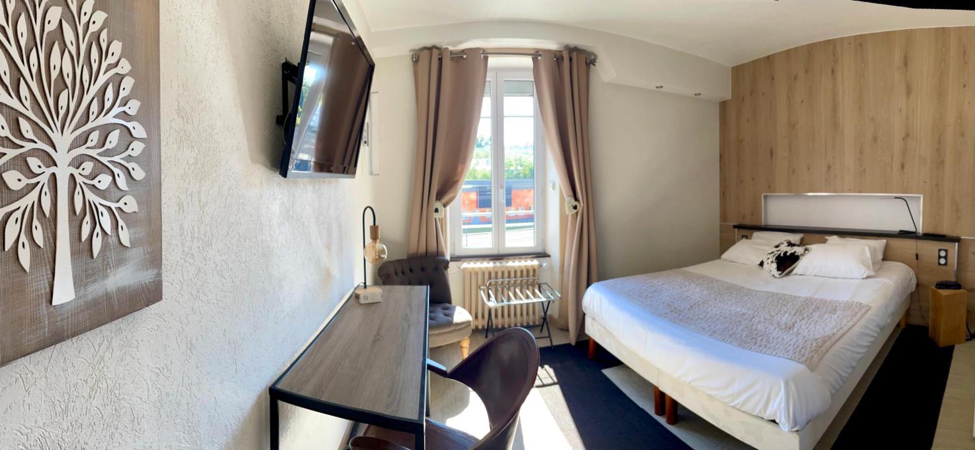 Hotel Gambetta Лон-ле-Соньє Екстер'єр фото